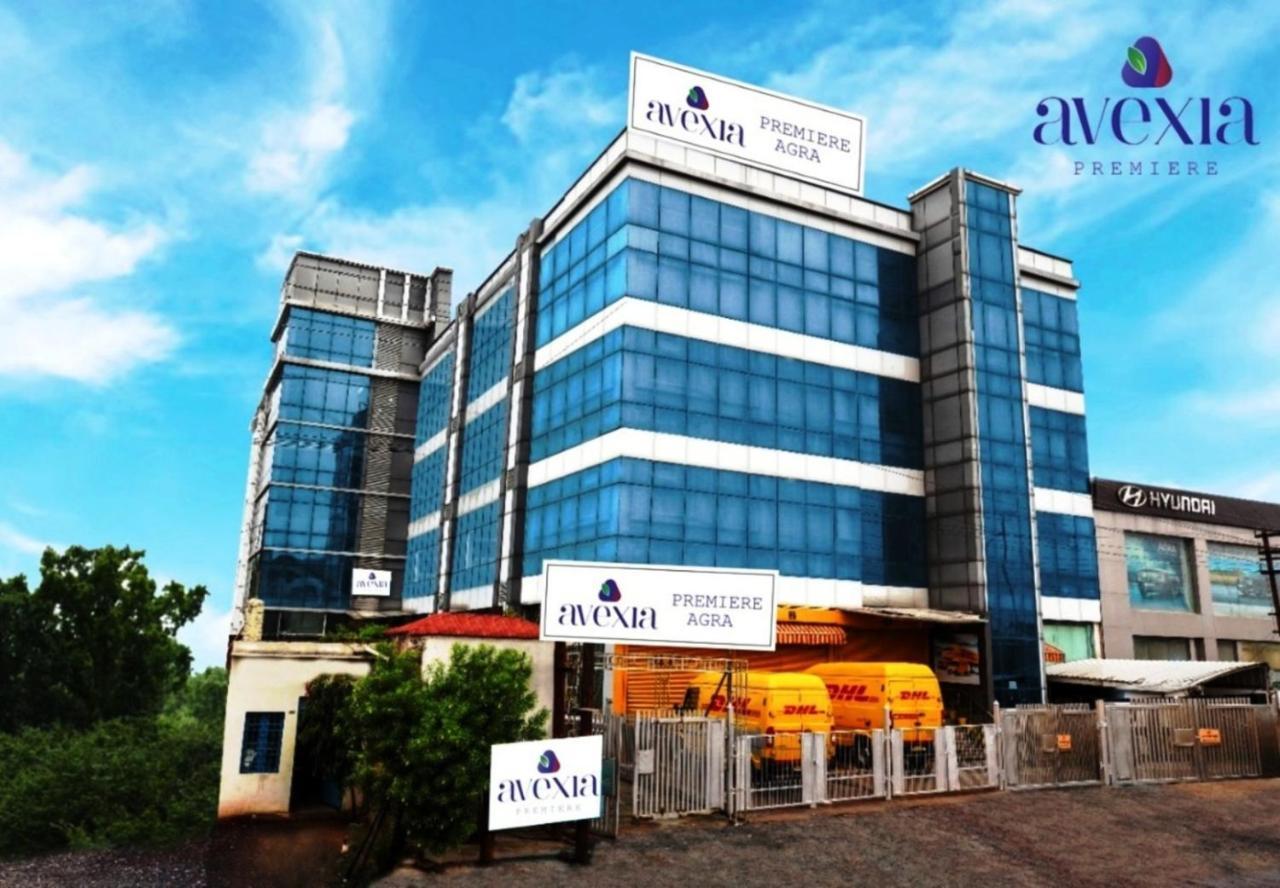 Hotel Avexia Premiere Agra Exteriér fotografie